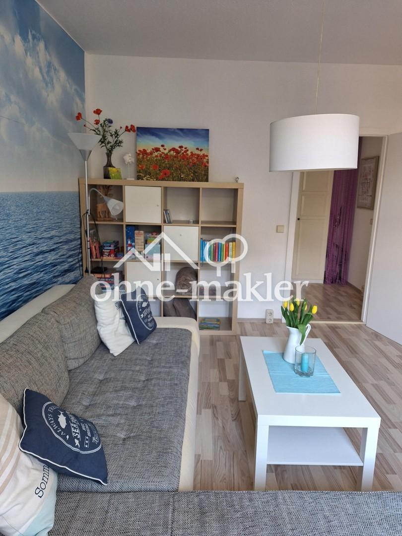 Wohnzimmer vom Fenster aus