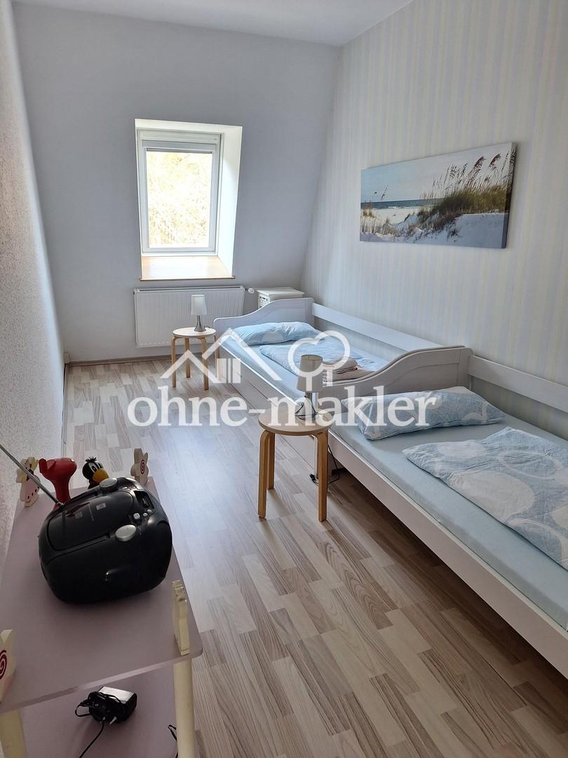 Kinderzimmer vom Eingang aus