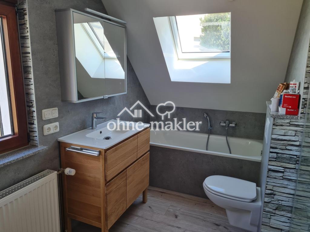 Traumhaftes 1 Familien Haus freistehend mit großem Garten in Gelnhausen - Photo 3