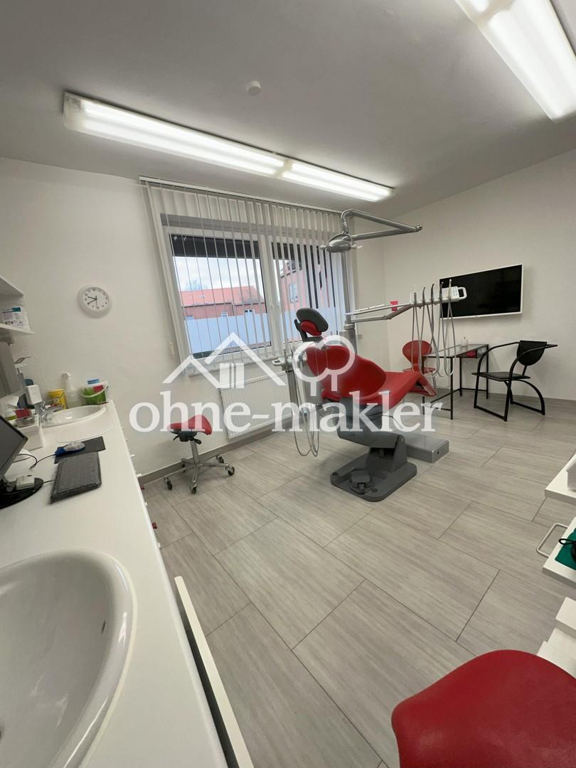 Behandlungszimmer 1