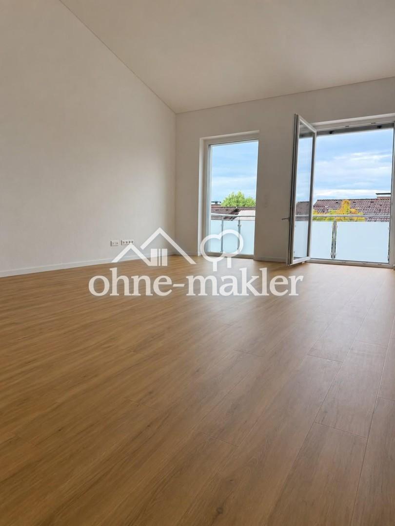 Wunderschöne - 4 Zimmer-Dachwohnung - Photo 2