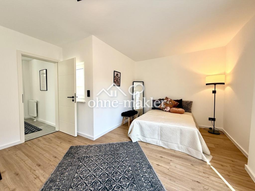 Zimmer 2 EG (vor Terrasse)