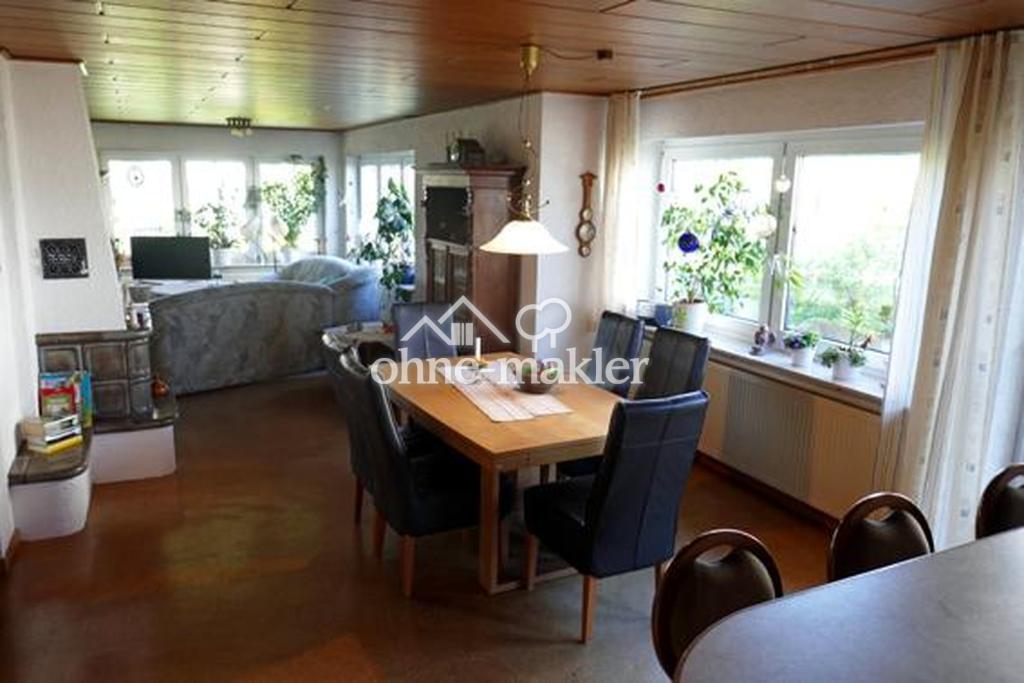 Esszimmer und Wohnzimmer EG