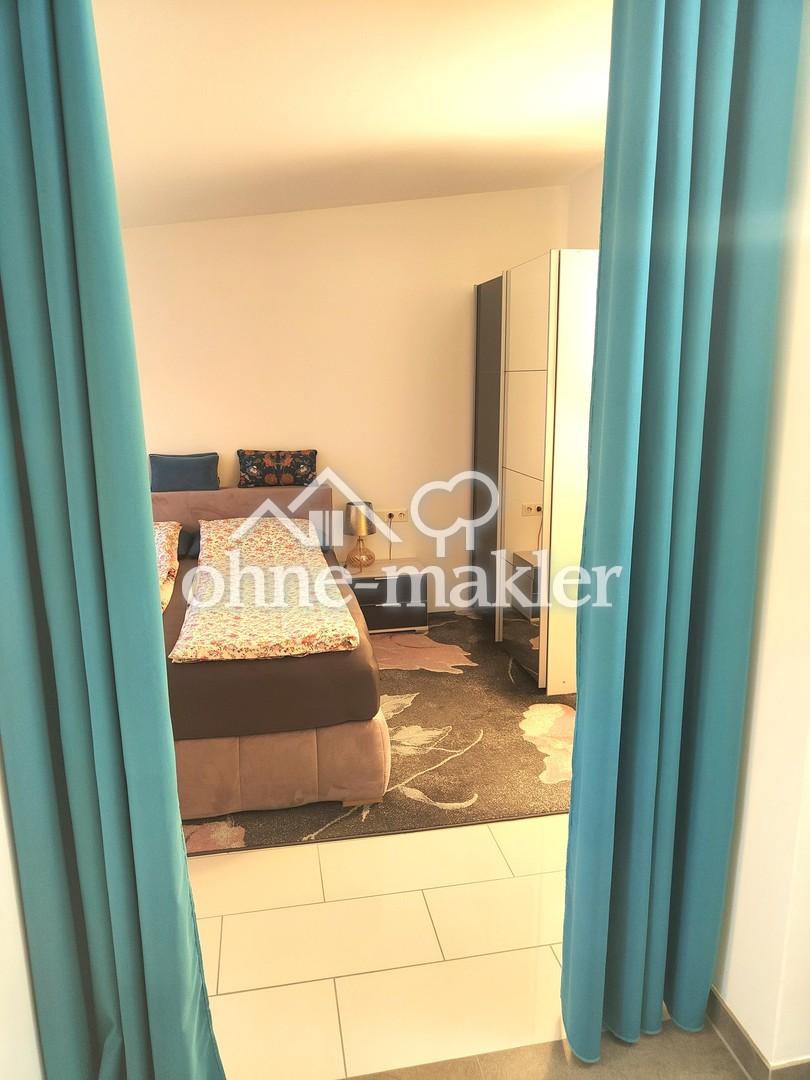 Zimmer 3OG mit Bad 2 ca. 20 qm