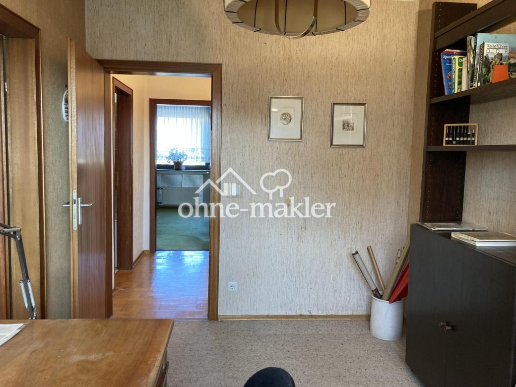 Kinder-/Arbeitszimmer (1)