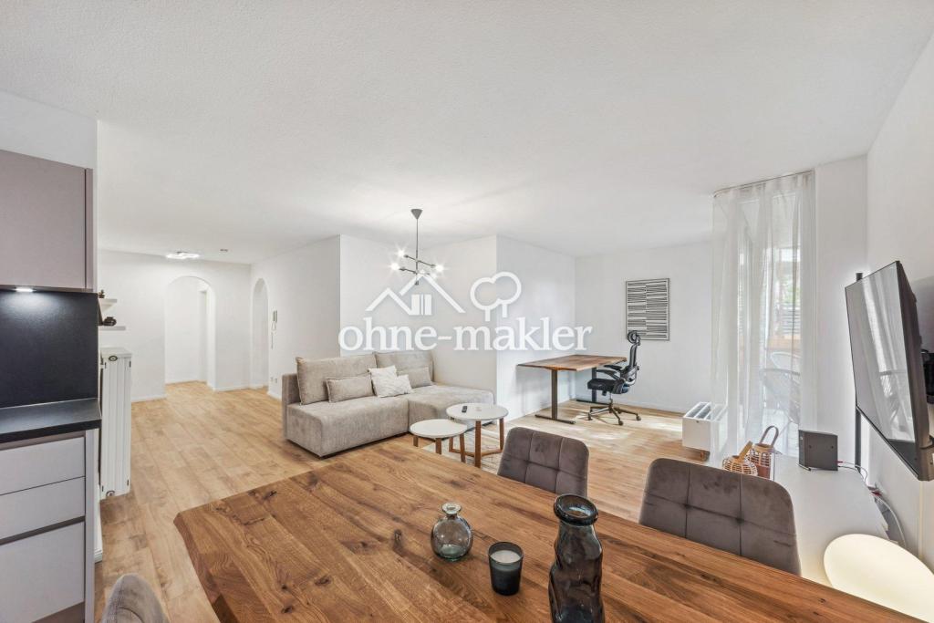 Exklusiv möblierte und renovierte Wohnung, EBK, Balkon und Tiefgaragenstellplatz - Foto 2
