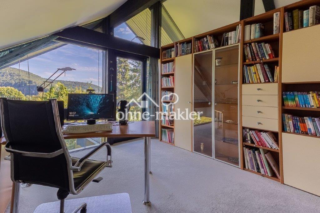 Arbeitszimmer (OG)