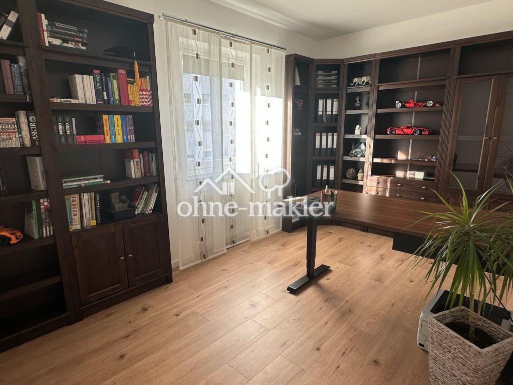 Büro / Kinderzimmer