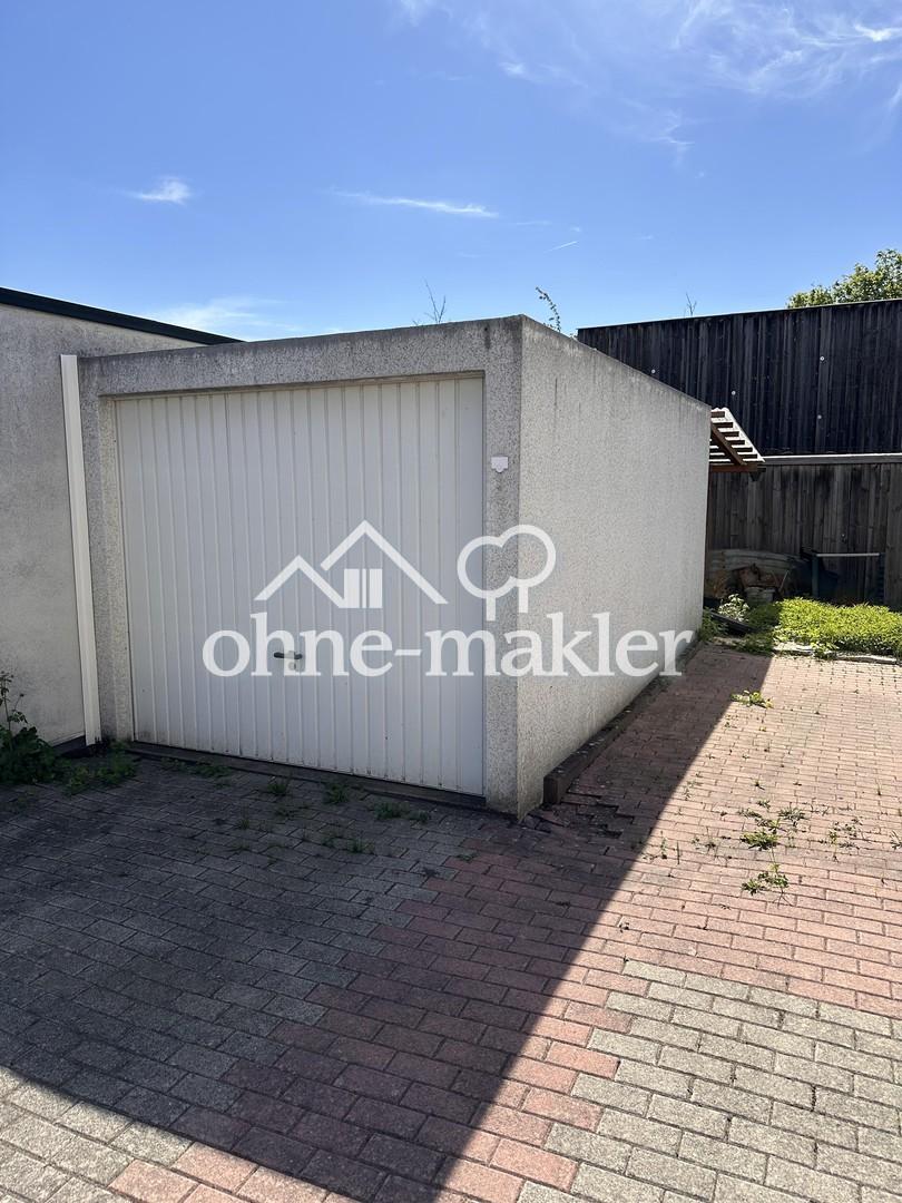 Ostansicht - Garage