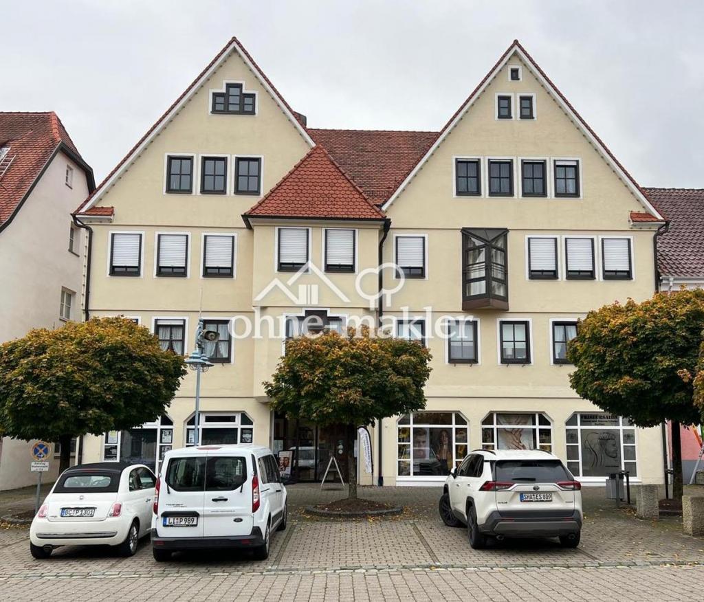 Sicht vom Marktplatz auf Laden