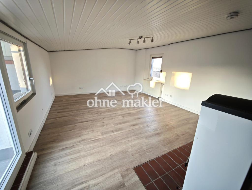 Wohn-/Schlafzimmer