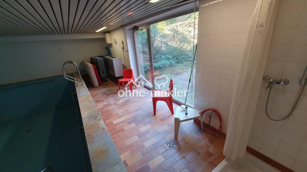 Souterrain/Keller-Poolfenster