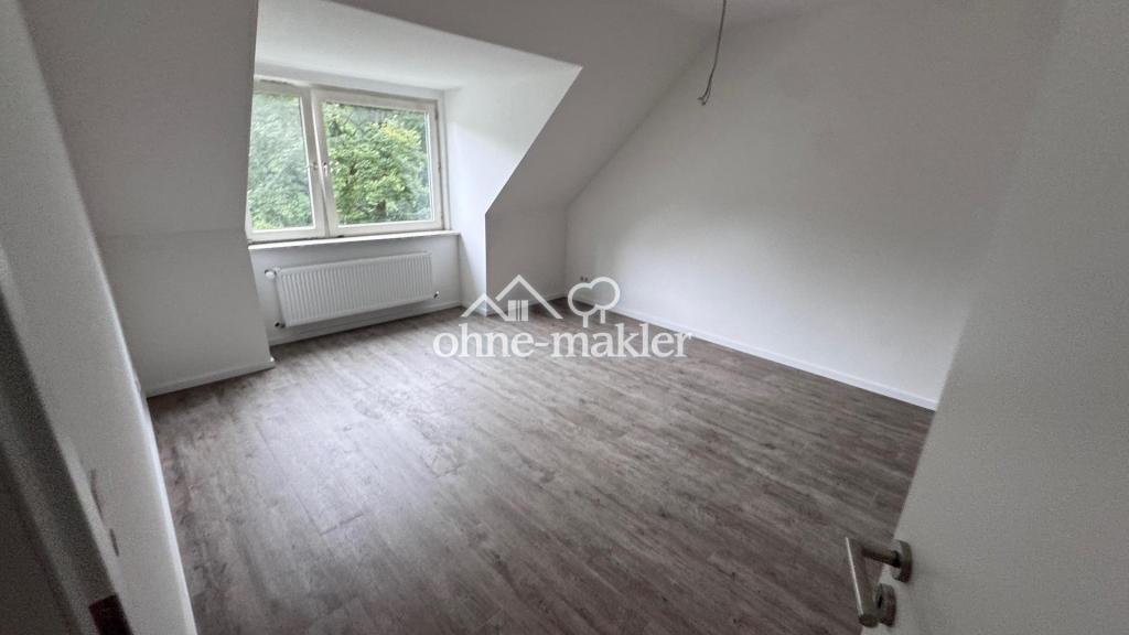 Hohe Decken, helle Räume