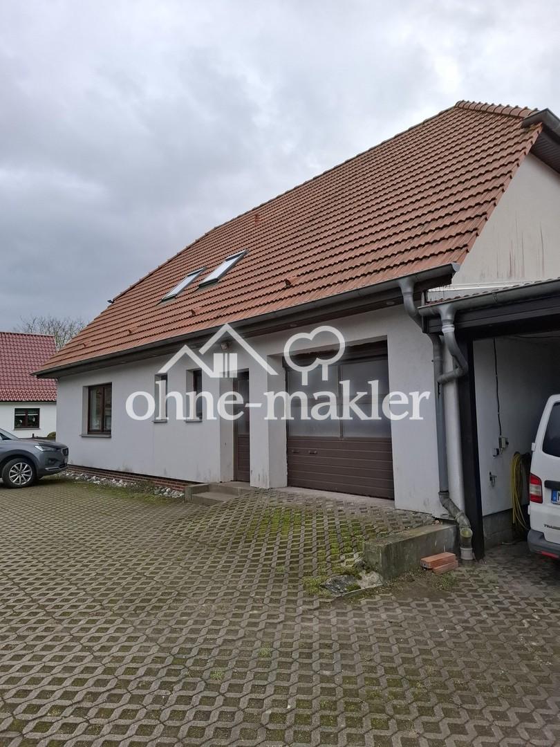 Seitenansicht Bürogebäude