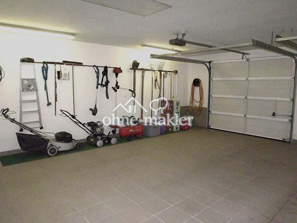 Doppelgarage 