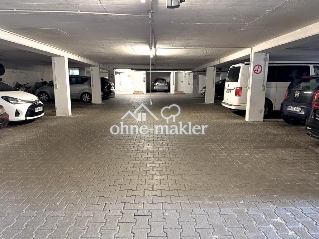 Tiefgarage unter dem Garten