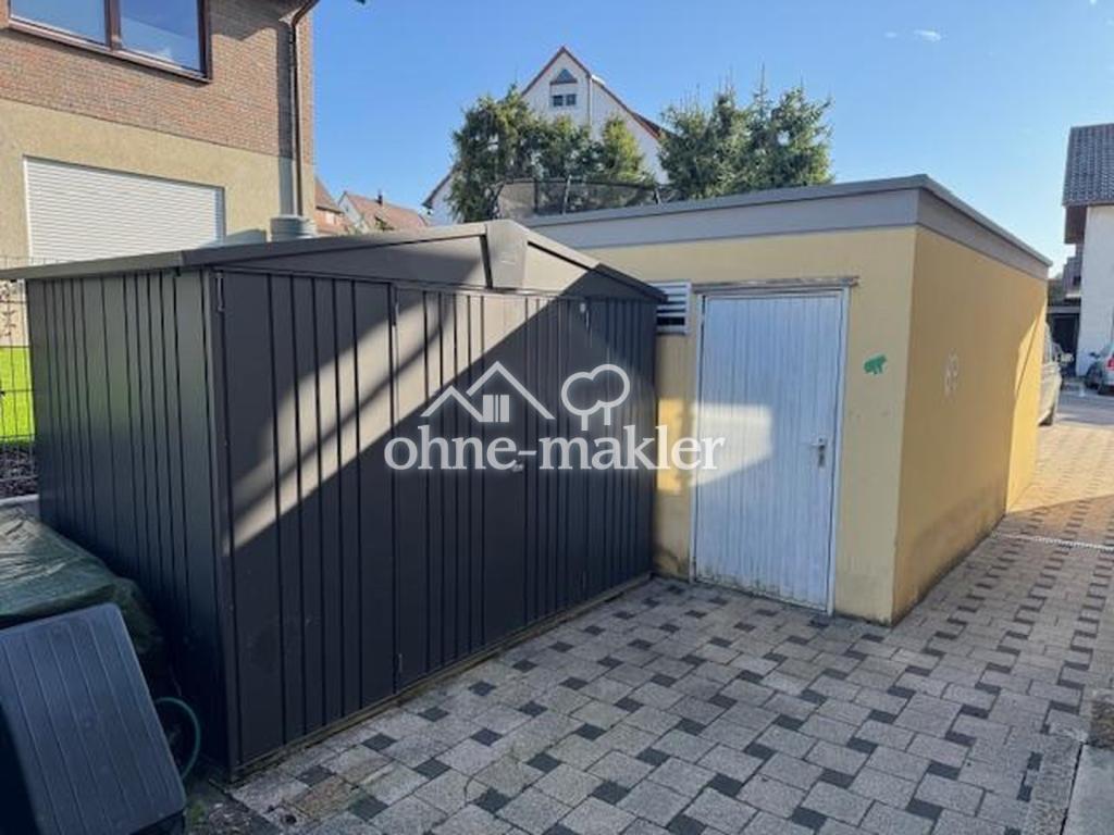 Mülltonnenhaus/Garage