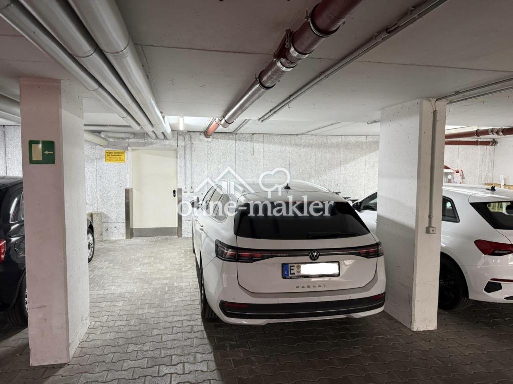 Tiefgaragenstellplatz