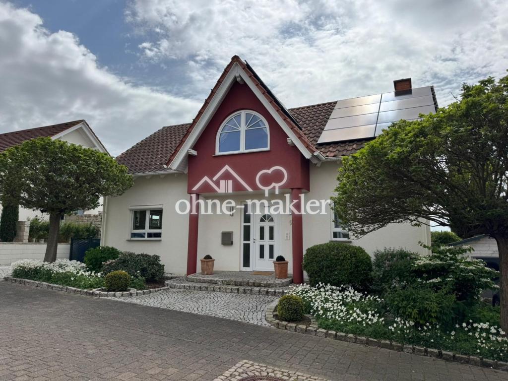 Haus Front 