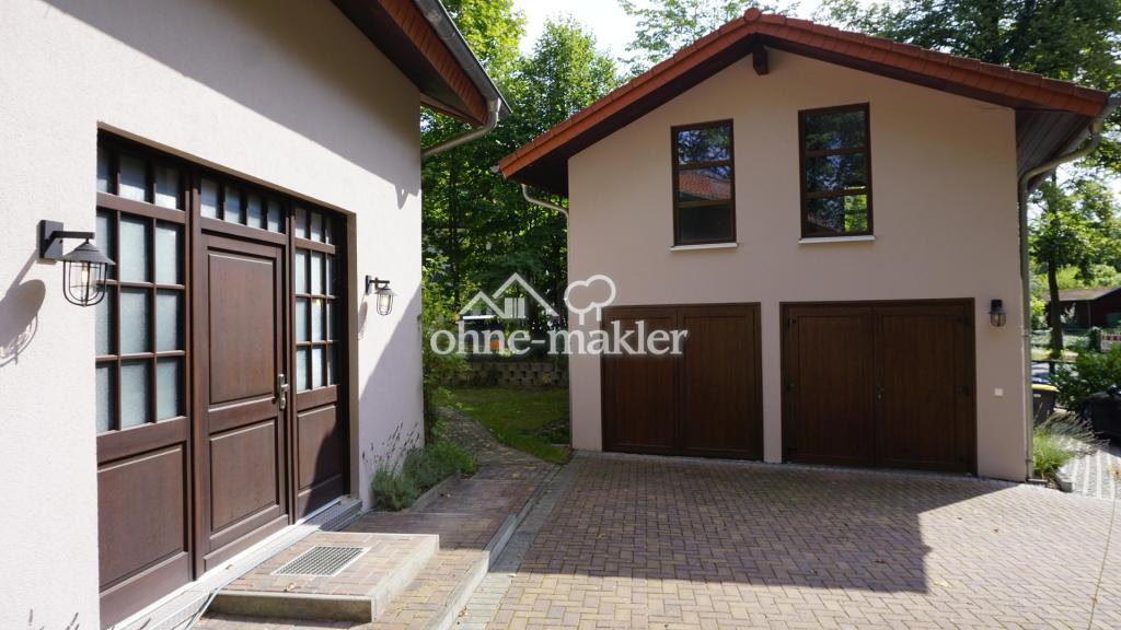 Haupthaus , Studio/Garage