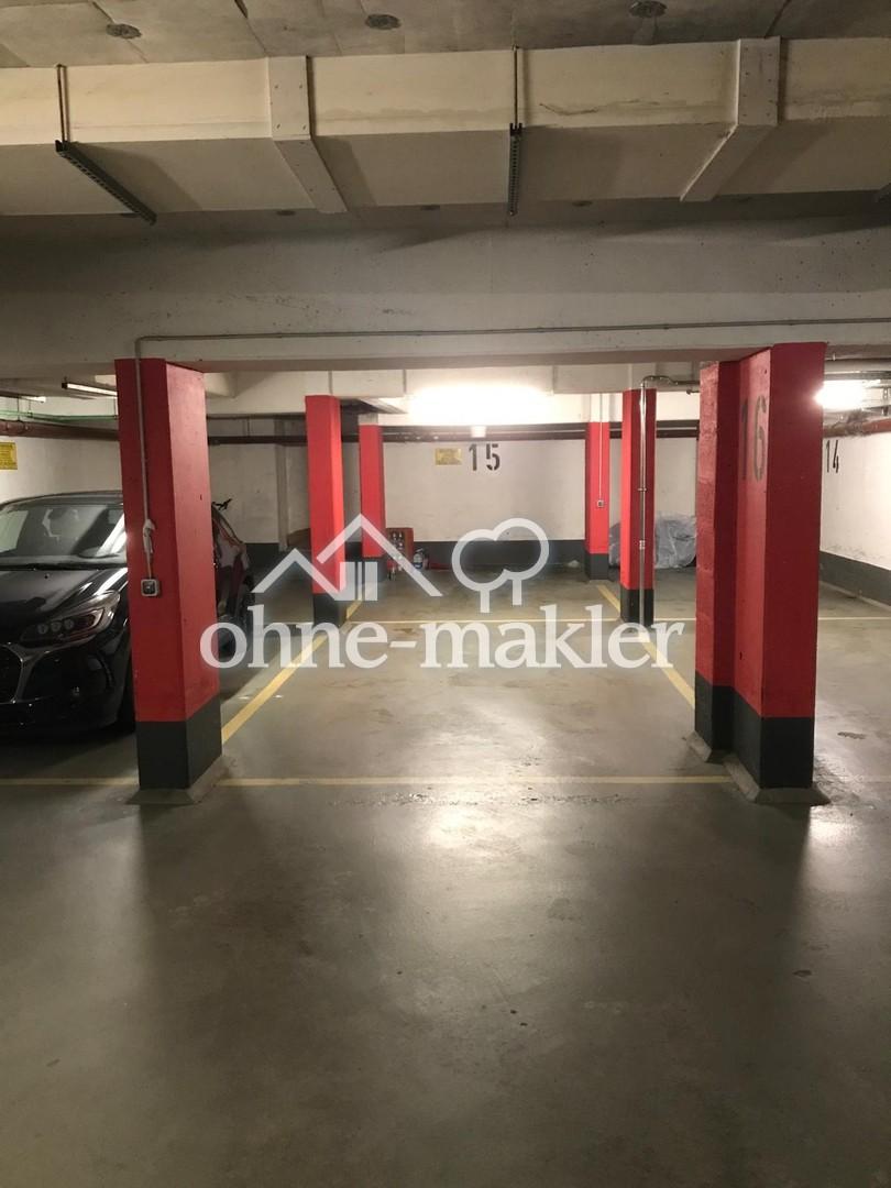 Tiefgarargenstellplatz