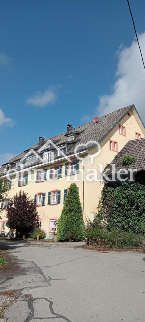 Ex. wunderschönes Kloster.