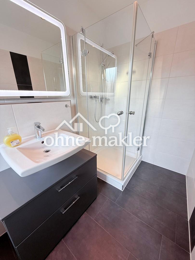 Badezimmer 1 von 3