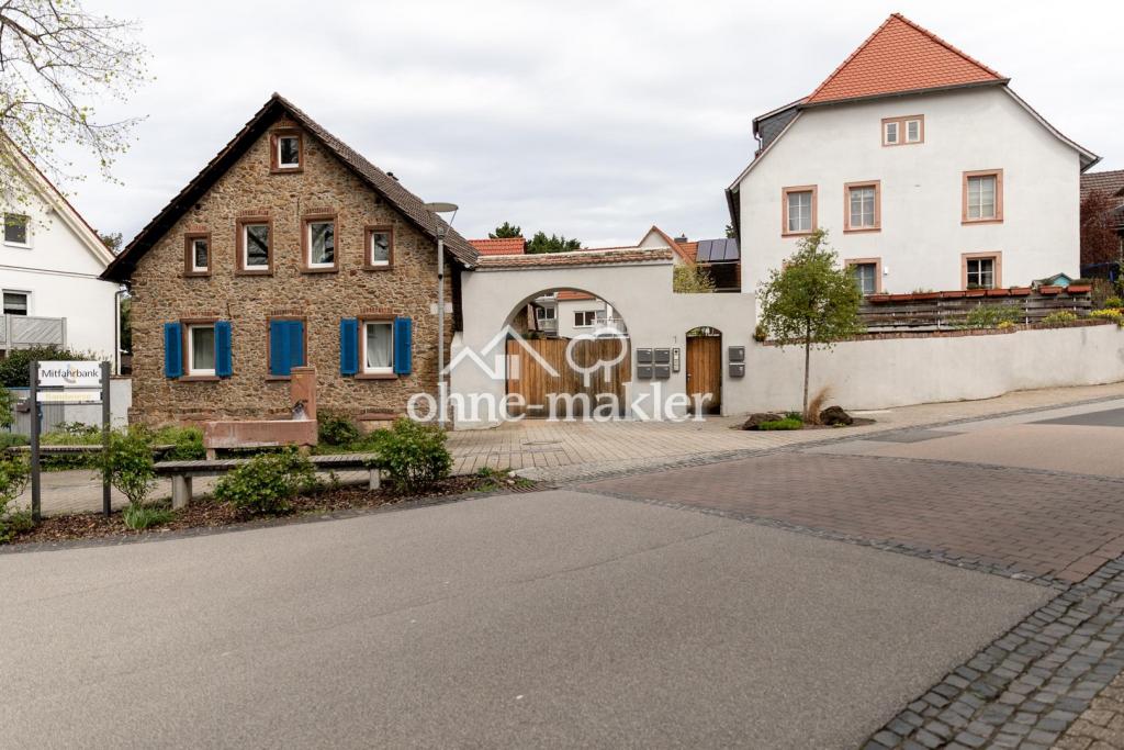 Straßenansicht