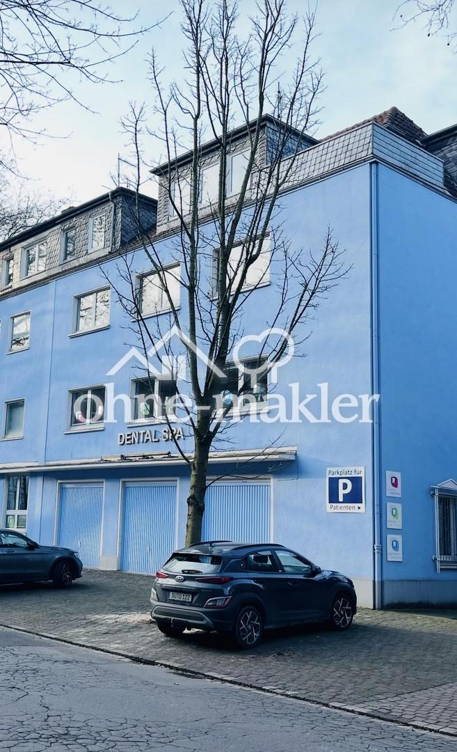 große zentrale Garage