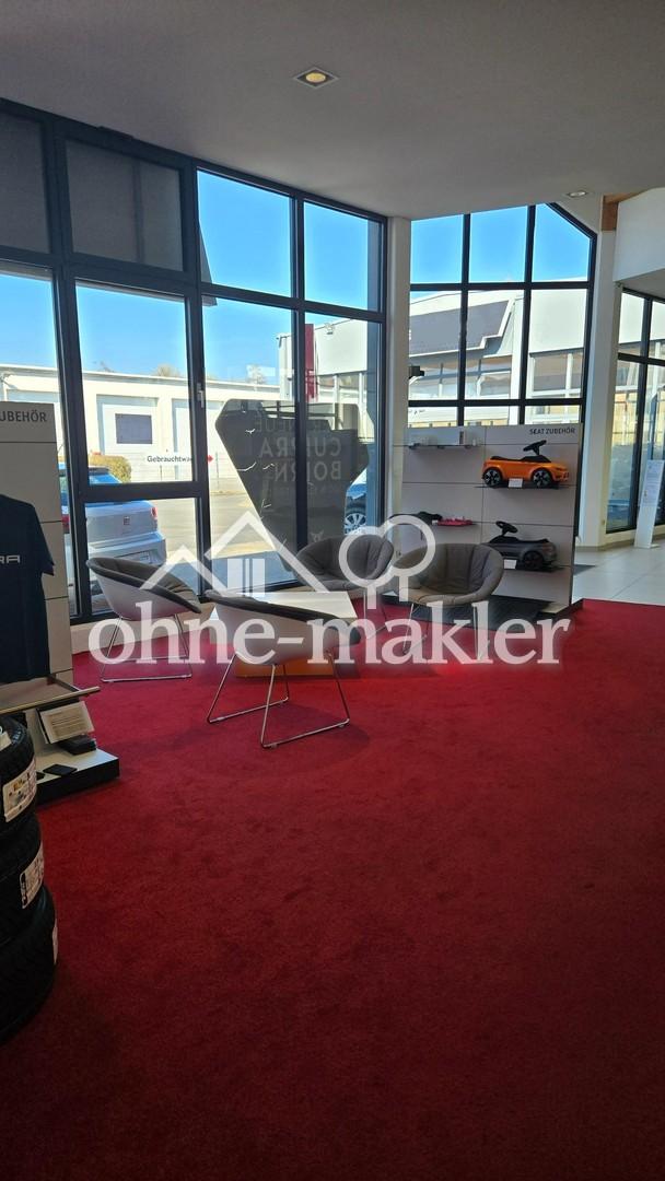 Lounge Showroom