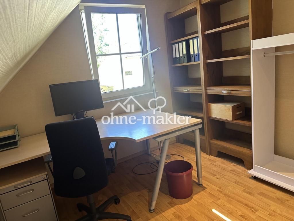 Zimmer 3 mit Büro
