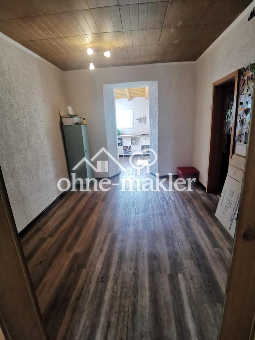 Durchgangszimmer EG
