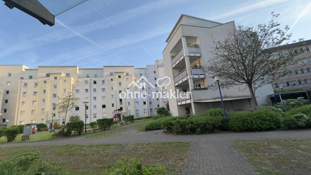 Innenhof geradeaus ab Hauseing