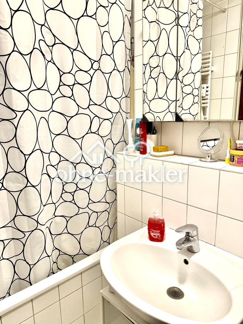 und Badewanne