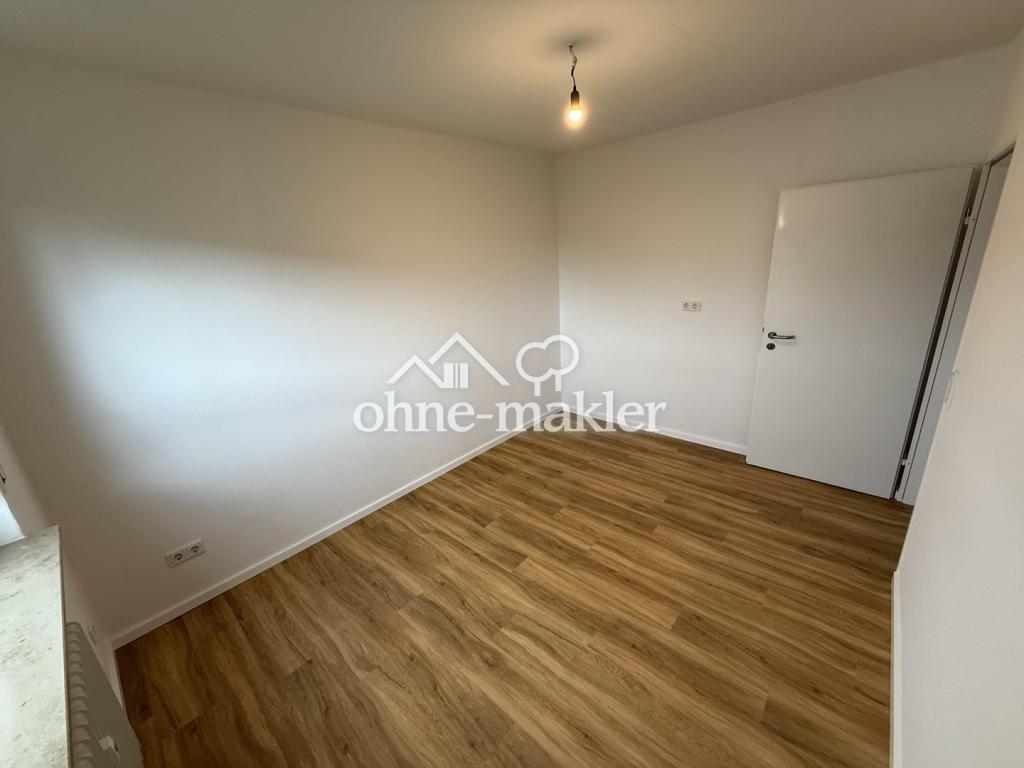 Kinder-/Arbeitszimmer