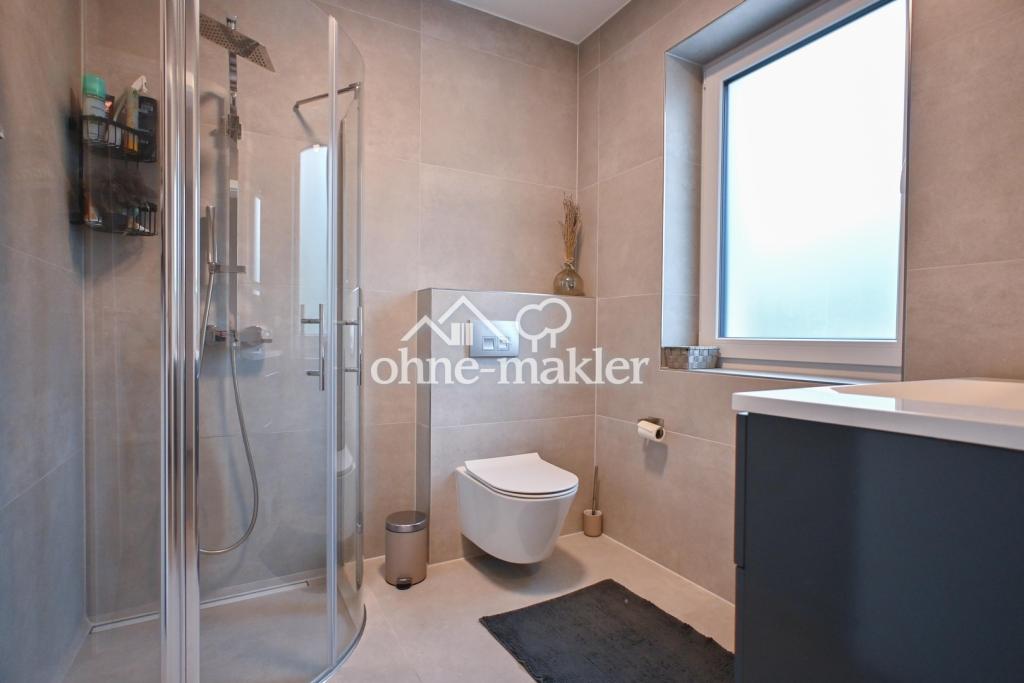 Badezimmer EG