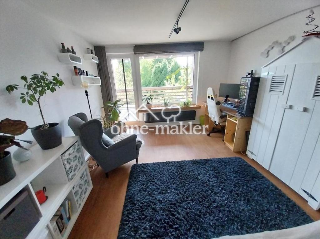 Schlafzimmer 1