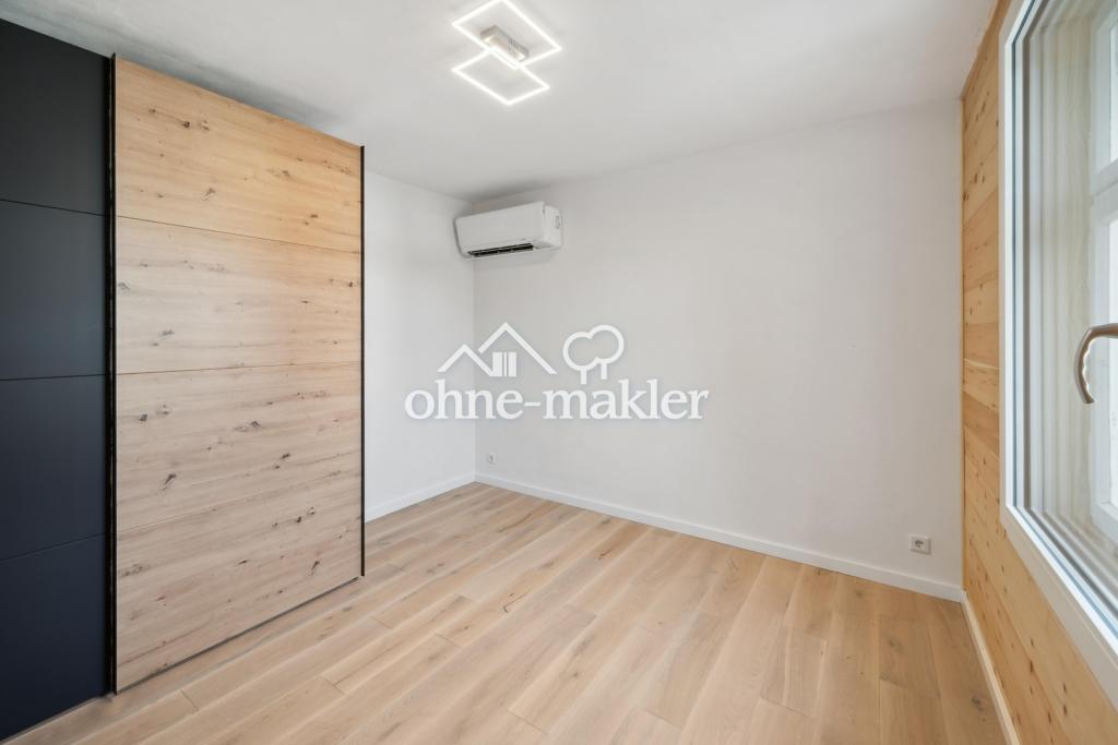zweite Große Schlafzimmer/Büro
