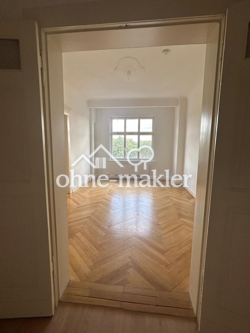 Frisch renoviert: 4-Zimmer-Whg. mit franz. Balkon am Rande des Paulusviertels - Photo 1