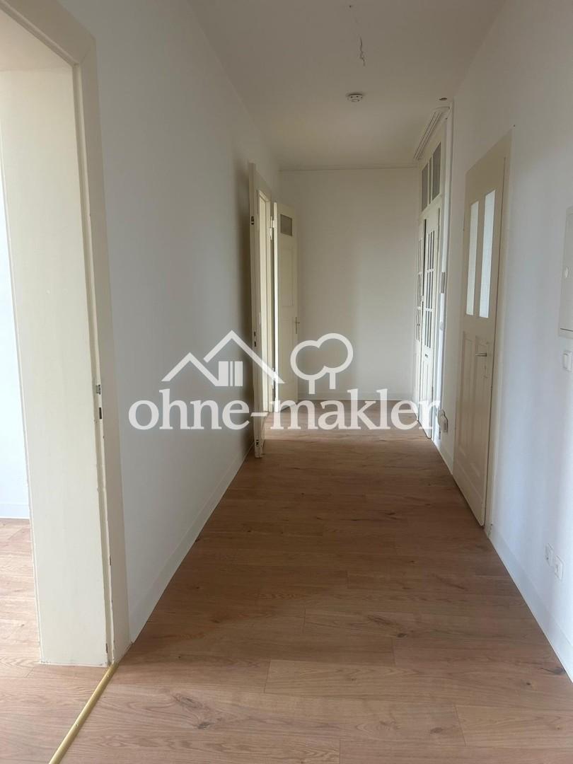 Frisch renoviert: 4-Zimmer-Whg. mit franz. Balkon am Rande des Paulusviertels - Photo 5