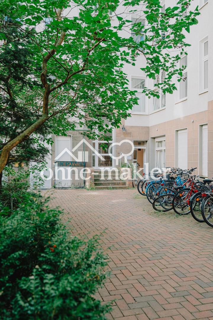 Wohnungseingang rechts