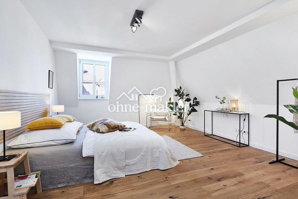 Großes Schlafzimmer
