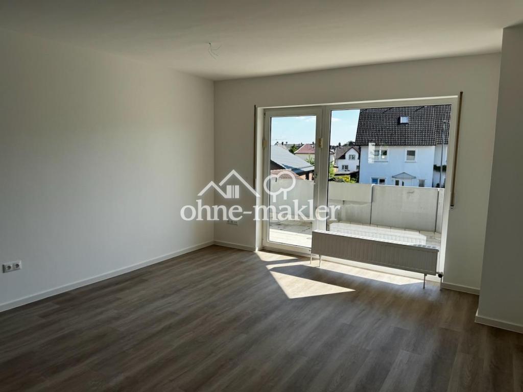 Perfekt für Paare und Singles: Komplett sanierte 3-Zimmerwohnung mit großem Balkon - Foto 1