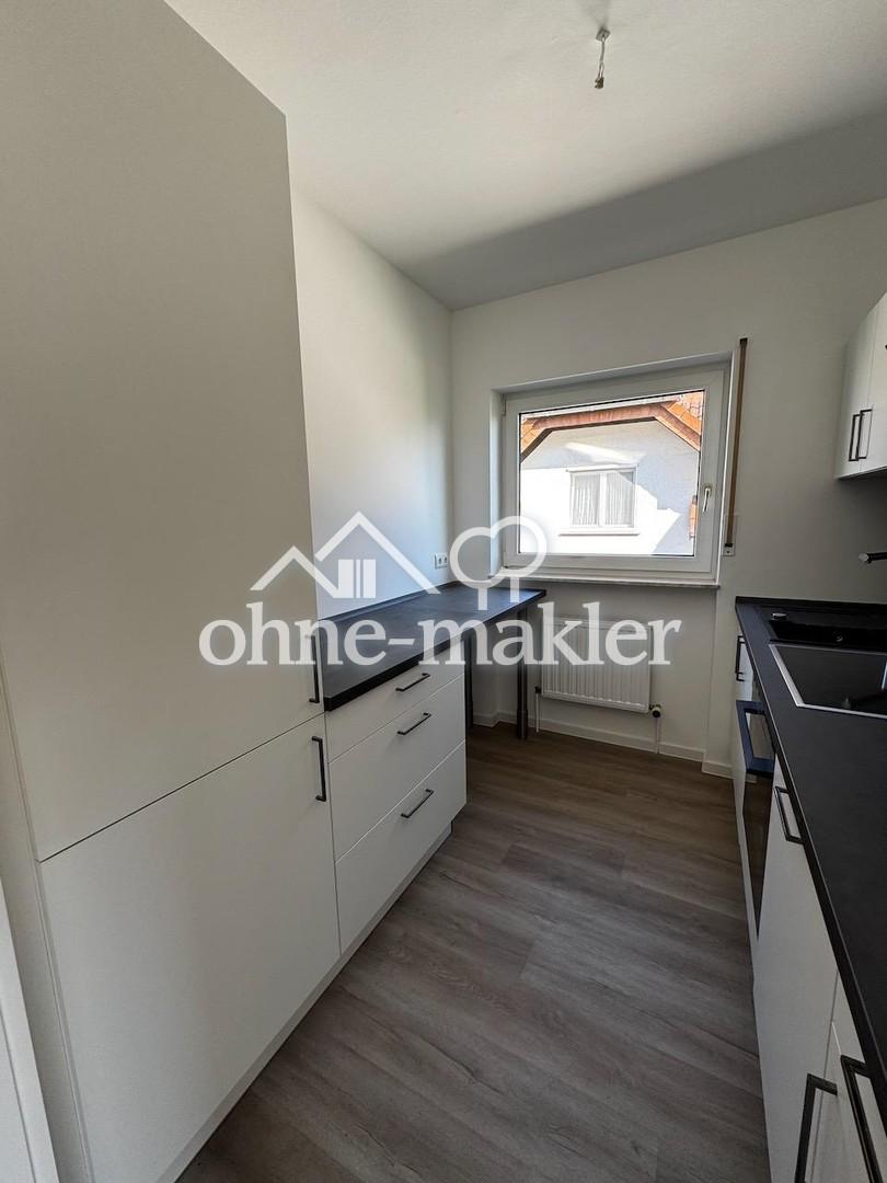 Perfekt für Paare und Singles: Komplett sanierte 3-Zimmerwohnung mit großem Balkon - Foto 4