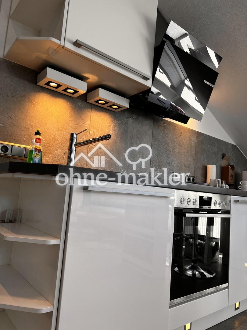 Attraktive voll möblierte 2-Zimmer-Dachgeschosswohnung inkl. TG und Keller U Bahn Harras - Foto 5