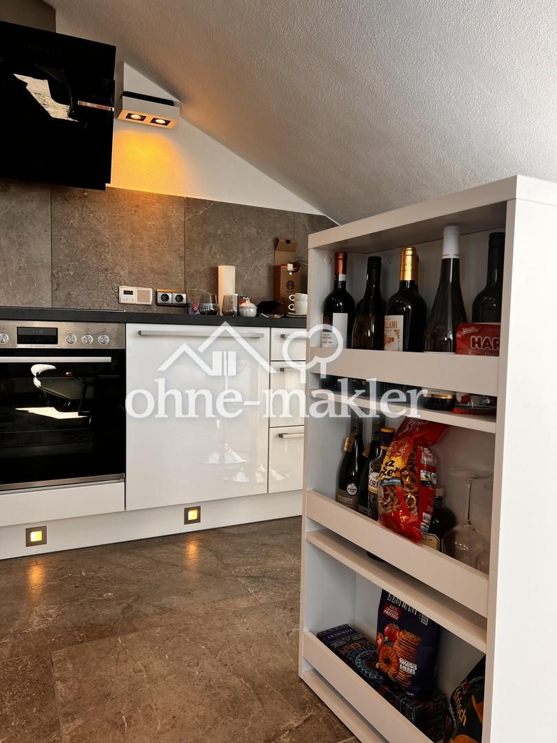 Attraktive voll möblierte 2-Zimmer-Dachgeschosswohnung inkl. TG und Keller U Bahn Harras - Foto 5