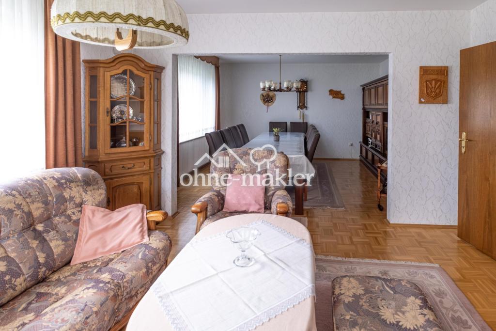 großes Wohnzimmer
