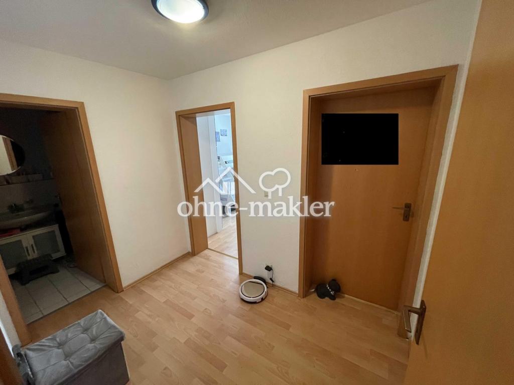 Flur zu Schlafzimmern + Bad