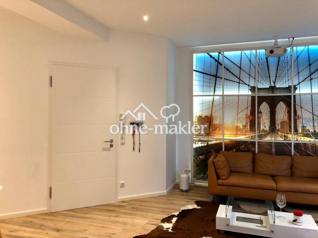 Wohnzimmer, hinerleuchtetes Bi