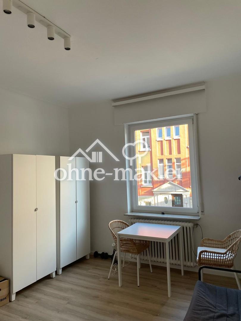 Zimmer mit Südfenster